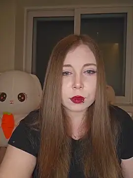 Snapshot of AliceBeverl chatting on 02/20/26, 01:22 AliceBeverl online show from 02/20/26, 01:22