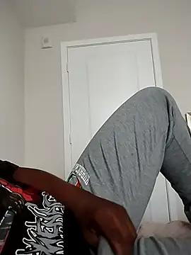 makeherfeelg online show from 04/20/26, 01:36