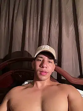 Alejandrososas online show from 06/13/26, 06:17