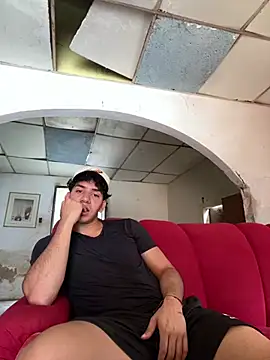 Alejandrososas online show from 07/19/26, 02:43