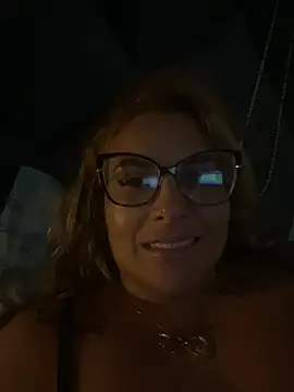 Alma Andrade online show from 04/06/26, 01:25