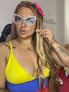 Alma Andrade online show from 06/23/26, 03:43