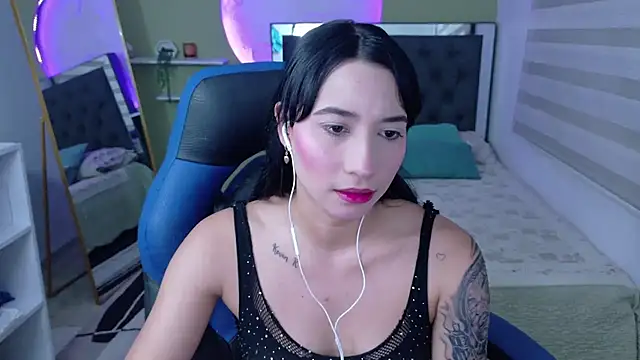 ivvoncute online show from 06/26/26, 01:43
