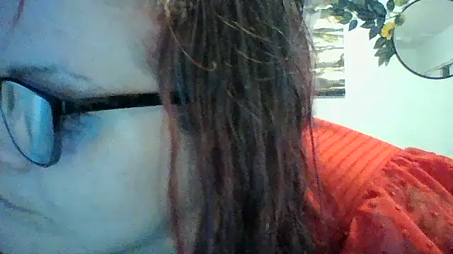 Snapshot of Sexymilf6992 chatting on 02/27/26, 01:38 Sexymilf6992 online show from 02/27/26, 01:38