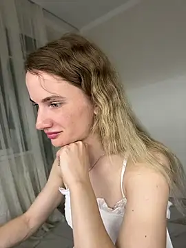 AinyrVixxen online show from 04/21/26, 09:28