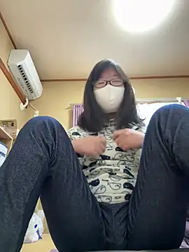 Snapshot of nana_ayu4696 chatting on 03/01/26, 10:45 nana ayu4696 online show from 03/01/26, 10:45