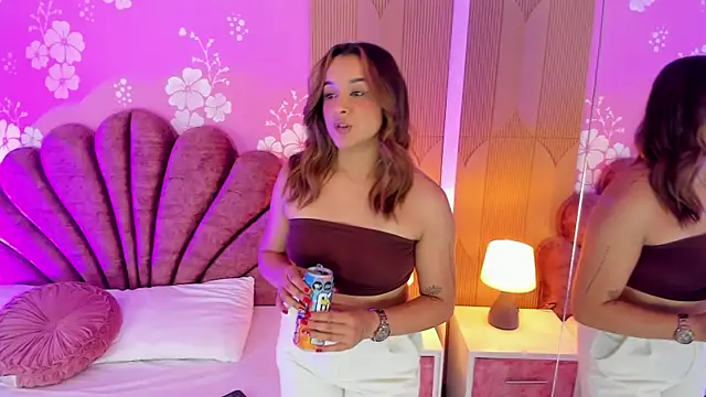 Sara colyn online show from 03/22/26, 08:56