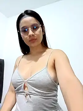Snapshot of Samantha_Castro_ chatting on 02/26/26, 02:32 Samantha Castro online show from 02/26/26, 02:32