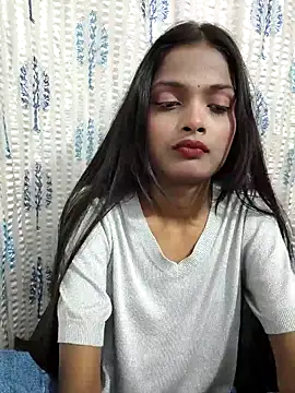 iam-anshika online show from 04/05/26, 05:48