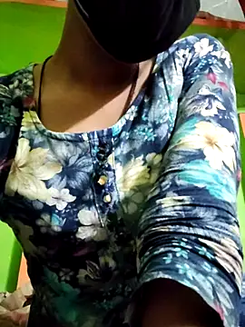 Cute aroshi online show from 04/16/26, 01:50