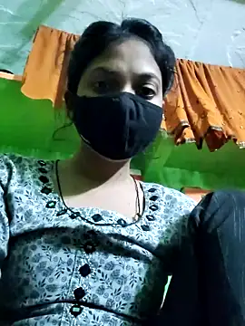 Cute aroshi online show from 04/17/26, 12:35