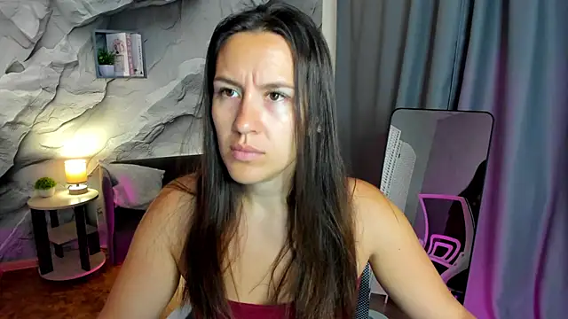 Snapshot of asti_bubbles chatting on 07/20/26, 01:31 asti bubbles online show from 07/20/26, 01:31