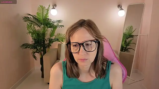 Elizabeth Andersonn online show from 04/24/26, 12:46