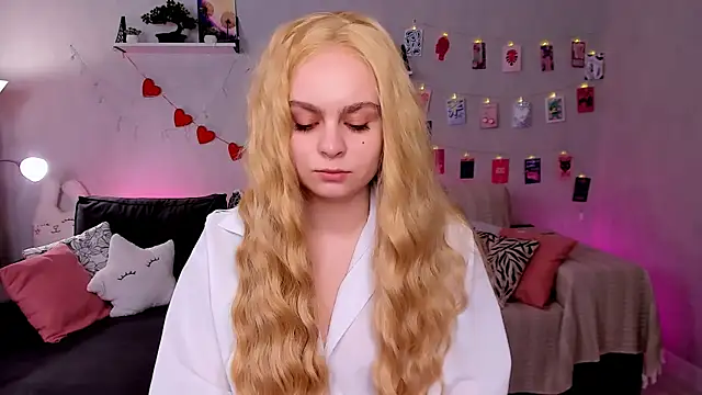 VivienAllen online show from 03/02/26, 09:38