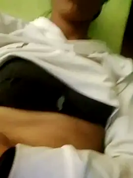 wifedesi7050 online show from 04/13/26, 08:09