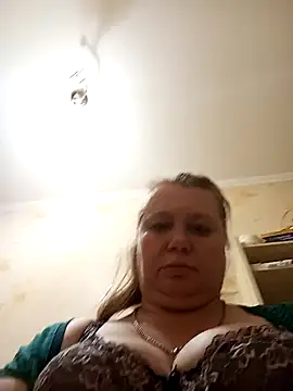 KiraStanton online show from 04/18/26, 07:07