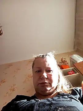 KiraStanton online show from 04/22/26, 02:51