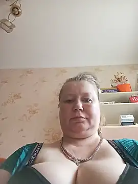 KiraStanton online show from 06/06/26, 04:12