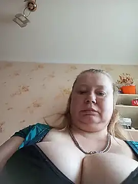 KiraStanton online show from 06/07/26, 05:33