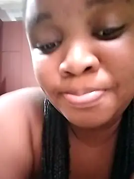 Snapshot of pie079 chatting on 02/20/26, 01:44 pie079 online show from 02/20/26, 01:44