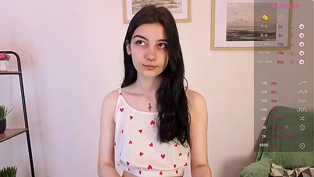 Lilian Merf online show from 04/25/26, 08:06