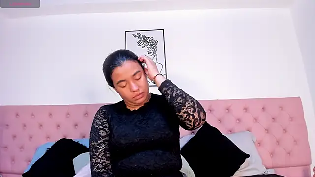 ZeynepYilmaz online show from 03/19/26, 03:32