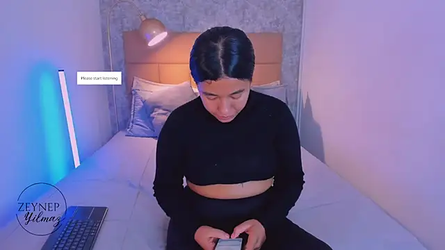 ZeynepYilmaz online show from 04/21/26, 08:55