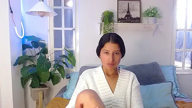 milk chloe  online show from 03/12/26, 01:39