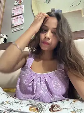 Snapshot of its_anuuu chatting on 02/20/26, 05:13 its anuuu online show from 02/20/26, 05:13