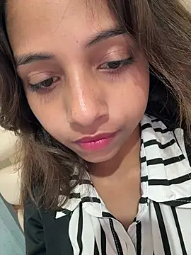 Snapshot of its_anuuu chatting on 02/21/26, 10:16 its anuuu online show from 02/21/26, 10:16