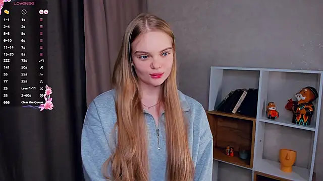 Snapshot of EtsukoStaples chatting on 02/23/26, 01:41 EtsukoStaples online show from 02/23/26, 01:41