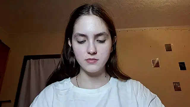 Snapshot of Katelemon chatting on 02/25/26, 02:27 Katelemon online show from 02/25/26, 02:27