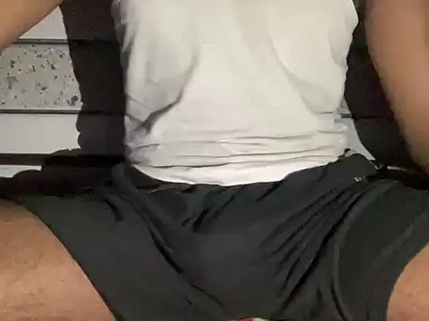 Snapshot of thewoofyguy chatting on 03/26/26, 05:40 thewoofyguy online show from 03/26/26, 05:40