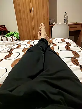 Mirco1981 online show from 04/18/26, 07:29