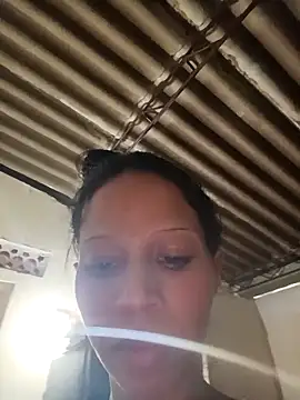 Snapshot of Jadelinmeztiza chatting on 02/20/26, 05:02 Jadelinmeztiza online show from 02/20/26, 05:02