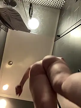 vampboytoy online show from 04/11/26, 07:51