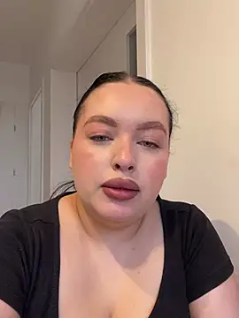 ElisonFox  online show from 02/21/26, 03:35