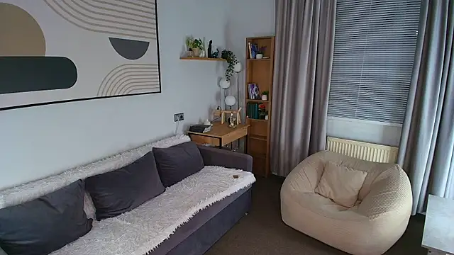 ShantaeClaybourn online show from 04/19/26, 06:10