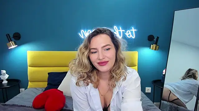 StellaAlluring online show from 03/10/26, 01:43