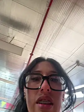 susi chimm online show from 03/16/26, 01:26