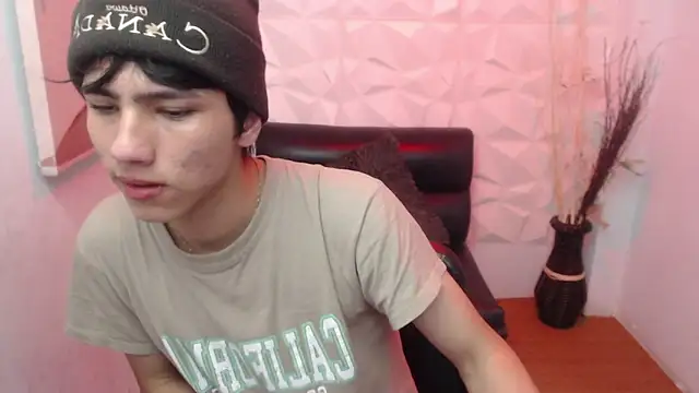 Stich 23 online show from 03/04/26, 03:56