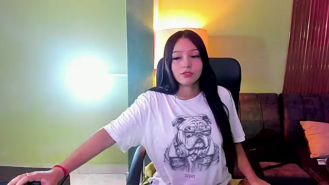 Snapshot of tifanny_rs chatting on 02/28/26, 12:17 tifanny rs online show from 02/28/26, 12:17