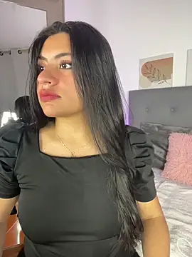 Snapshot of celeste_z chatting on 05/16/26, 12:37 celeste z online show from 05/16/26, 12:37