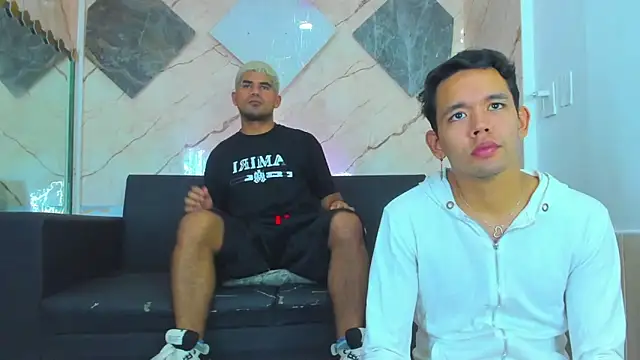 Snapshot of Latins_on_fire chatting on 03/01/26, 07:38 Latins on fire online show from 03/01/26, 07:38