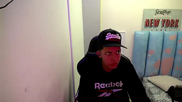 Street poemm  online show from 04/25/26, 08:17