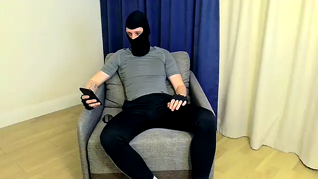 RyanRubber online show from 04/18/26, 08:53