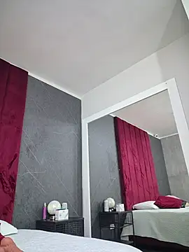 Allice Evens online show from 04/24/26, 03:09