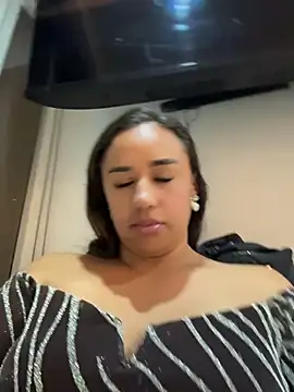 Eyssha online show from 03/27/26, 09:21