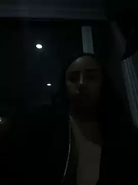 Eyssha online show from 04/23/26, 10:14