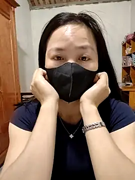 Snapshot of millkon chatting on 02/25/26, 12:53 millkon online show from 02/25/26, 12:53